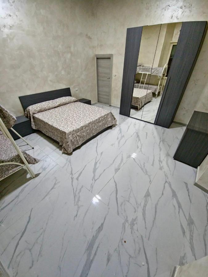 Apartamento Ritmo Napoletano Nápoles Exterior foto