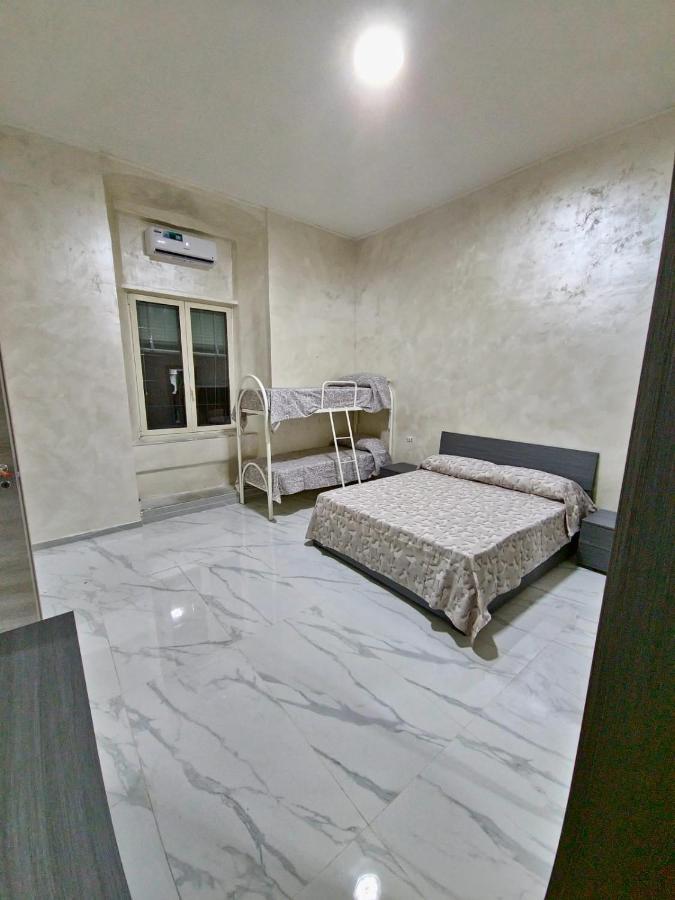 Apartamento Ritmo Napoletano Nápoles Exterior foto